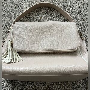 Beautiful tan/blush pebble leather Kate Spade